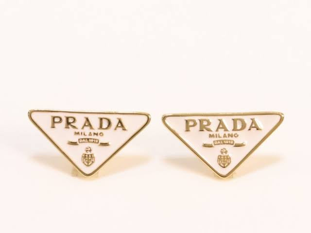 Pra Triangle Earrings