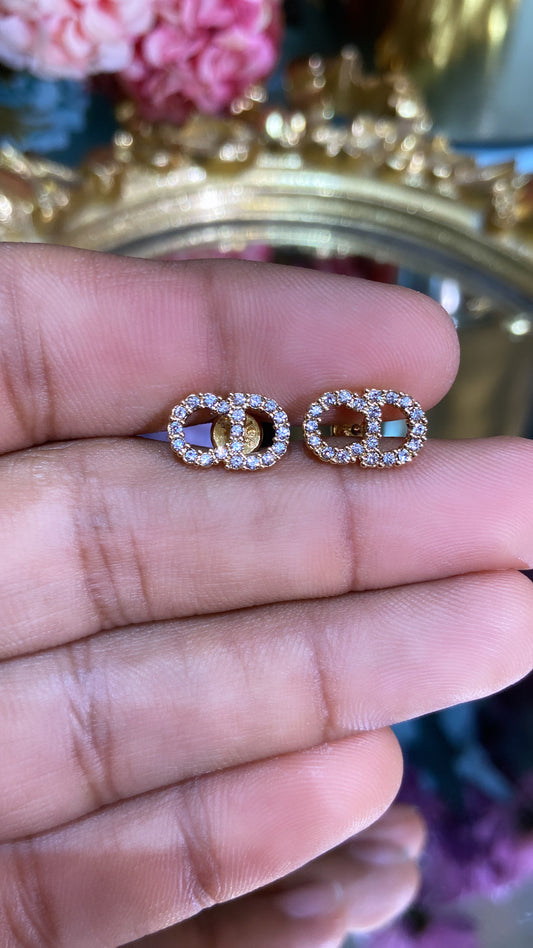 CD MINI DIAMOND STUDS