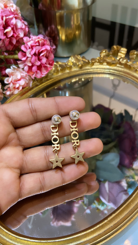 DIO STAR EARRING