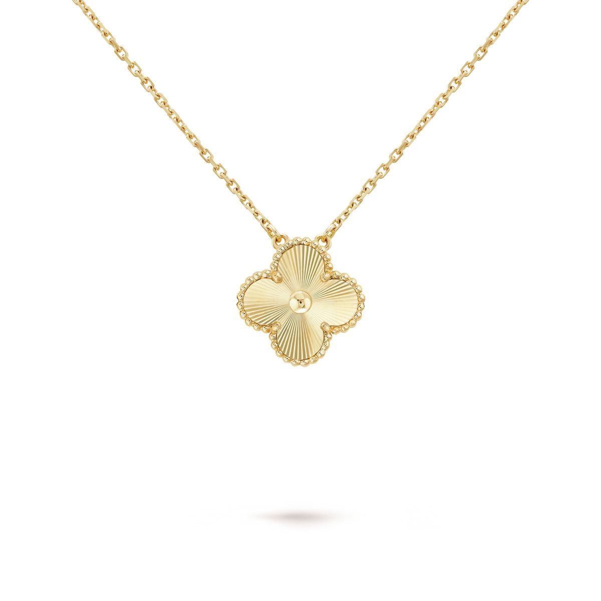 Gold vc CLVR Pendant Chain