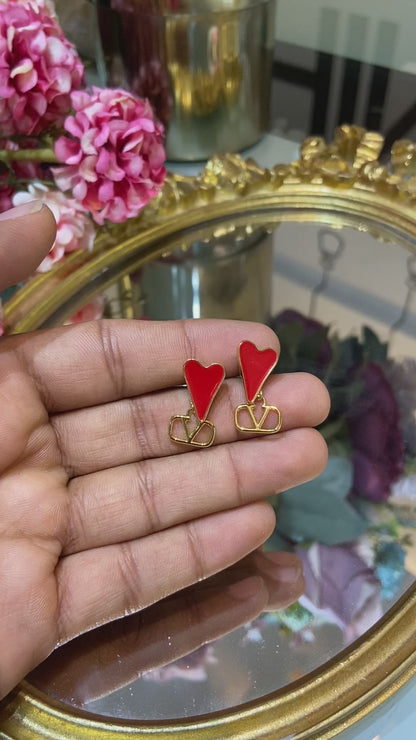 VAL RED HEART EARRING