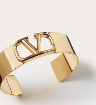 VALEN GOLD CUFF (Fits All sizes)