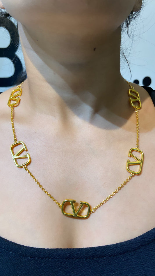 VAL GOLD NECKLACE