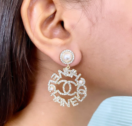 CC ENCRUSTED EARRING