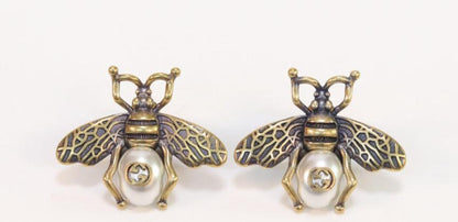 GG BEE EARRING